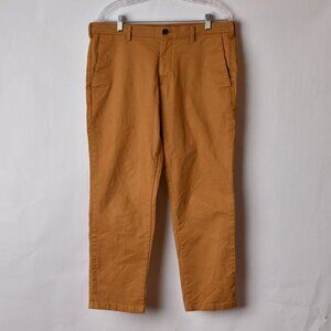 Uniqlo Mens 34x27 (tag=34x34) Khaki Chino Pants